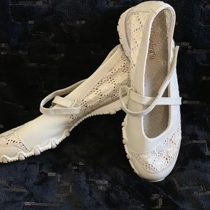 Sketchers Mary Jane Sneakers